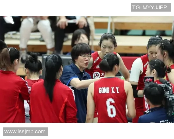 重庆排球队在世界杯预选赛中的逆袭之路与奋斗精神的完美结合 重庆排球队在世界杯预选赛中的逆袭之路与奋斗精神的完美结合